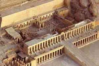 Tempel van Hatsjepsoet te Deir el Bahri.